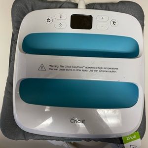 Cricut Heat Press 9x9